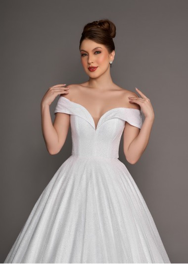 VESTIDO DE NOIVA VICTÓRIA LONGO SOB NUMERAÇÃO
